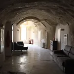 Dimora Di Chiara And 4* Matera