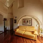 Dimora Di Chiara Suite&rooms 4*