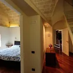 Bed & Breakfast Dimora Di Chiara Suite&rooms 4*