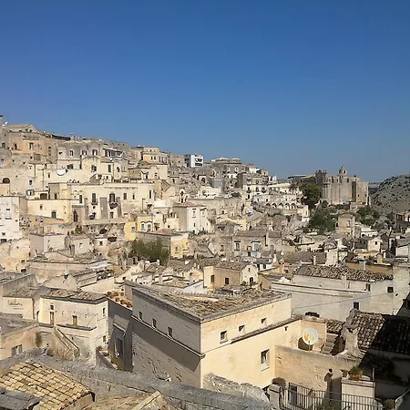 Bed & Breakfast Dimora Di Chiara And Matera