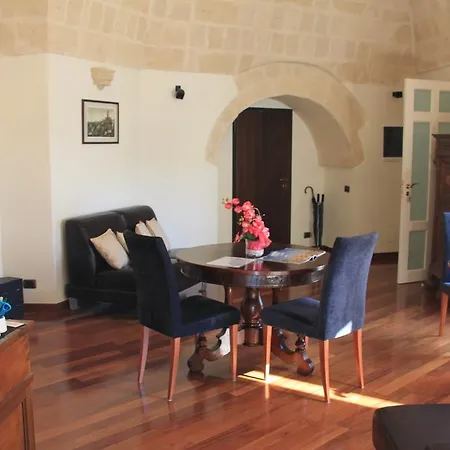 Bed & Breakfast Dimora Di Chiara And Matera