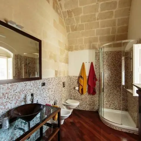 Bed & Breakfast Dimora Di Chiara And Matera