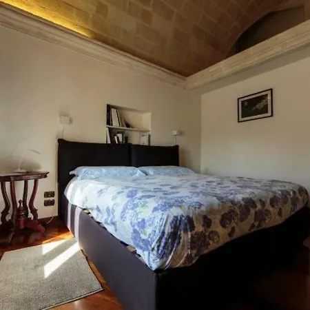 Bed & Breakfast Dimora Di Chiara And 4*