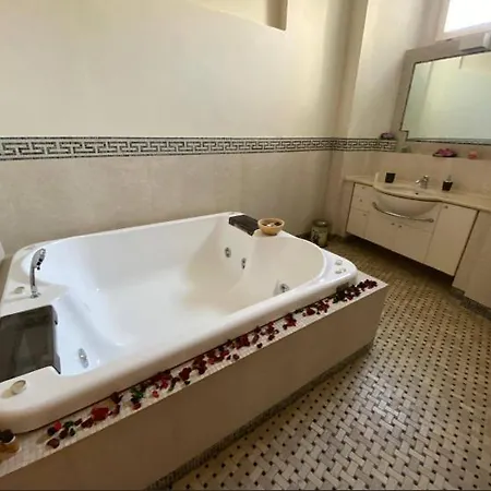 基娅拉之家套房及客房住宿加早餐旅馆 4* 马泰拉