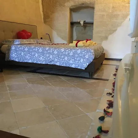 Dimora Di Chiara Suite&rooms Matera