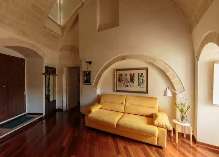 Dimora Di Chiara And 4*